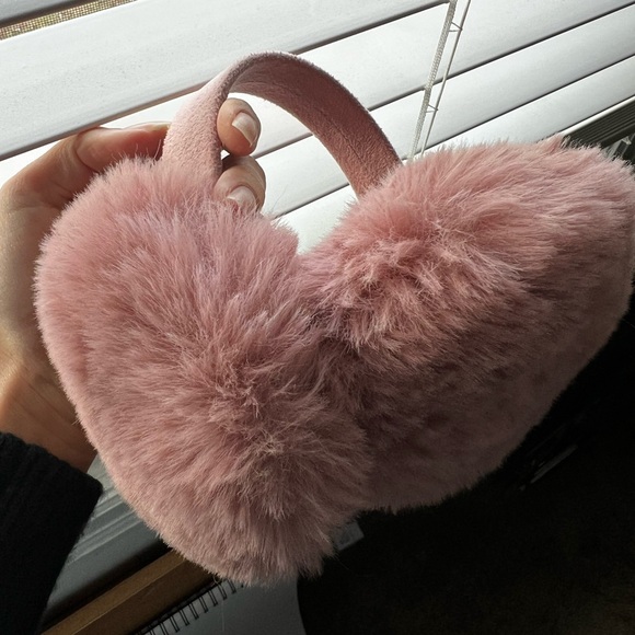 faux fur ear muffs - Picture 3 of 3
